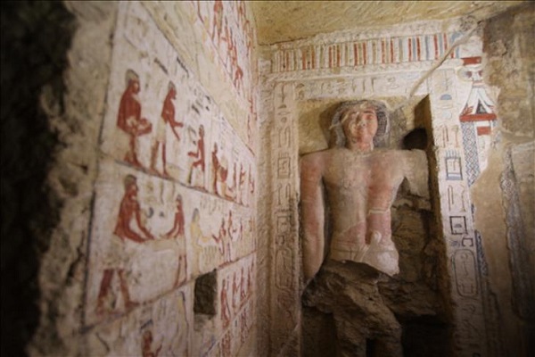 مصر.. العثور على مقبرة عمرها 4400 عام