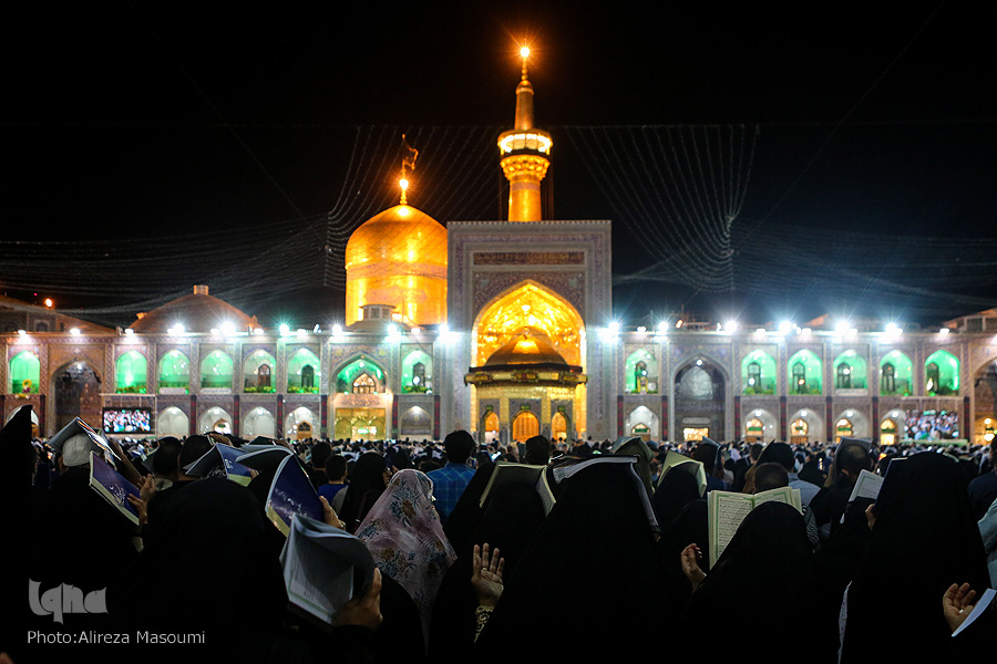 Il mondo islamico celebra la notte di Qadr
