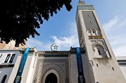 Algeria to Distribute Free Braille Copies of Quran in France  