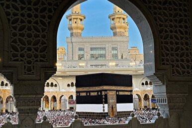 Umrah Pilgrimage Quotas Allocated to Top Quran Memorizers: Iranian Official