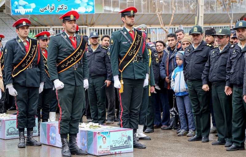 گزارش تصویری تشییع پیکر 8 شهید گلگون کفن دفاع مقدس در بجنورد