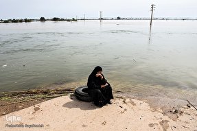 معلق میان حال و آینده/ 1