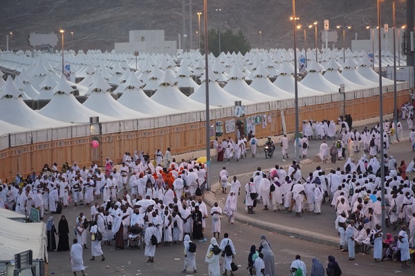 دومین روز بیتوته در منا آغاز شد