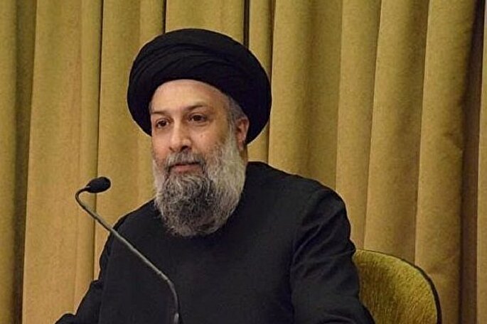 کدام ویژگی عذاب فرعون را چهل سال عقب انداخت