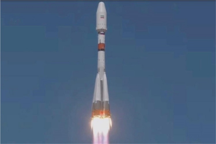 پرتاب موفقیت‌آمیز ماهواره ایرانی «خیام»