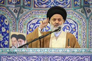 قهر مردم با صندوق رأی مشکلات جامعه را حل نمی‌کند