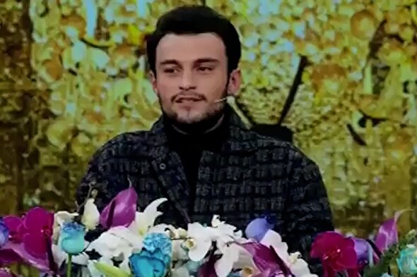 فیلم | تلاوت مرتضی امینی تبار در برنامه نوروزی شبکه دو