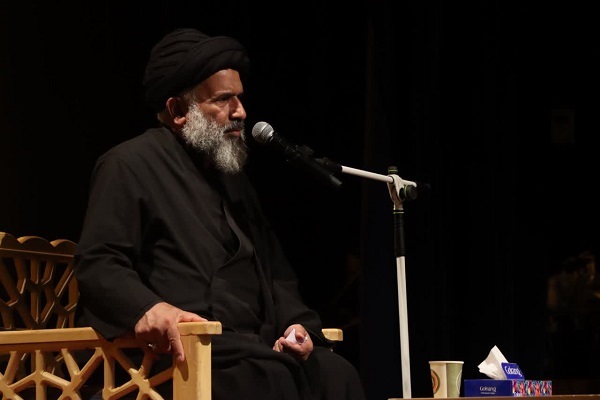 حجت الاسلام حسینی خراسانی، استاد حوزه و دانشگاه