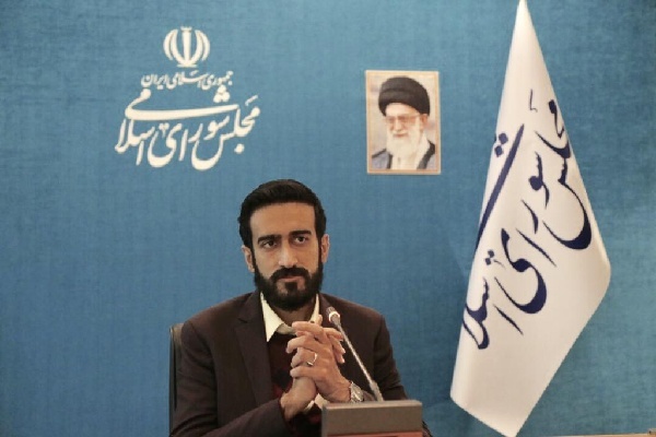 میکائیل محمدی سخنگوی خانه احزاب خراسان شمالی