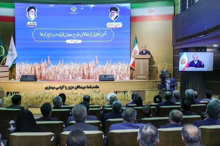 امروز با یک جنگ تمام‌عیار اقتصادی مواجه هستیم