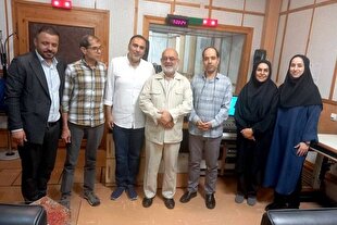 رادیو سنگری برای دفاع از حقیقت و جبهه آگاهی است