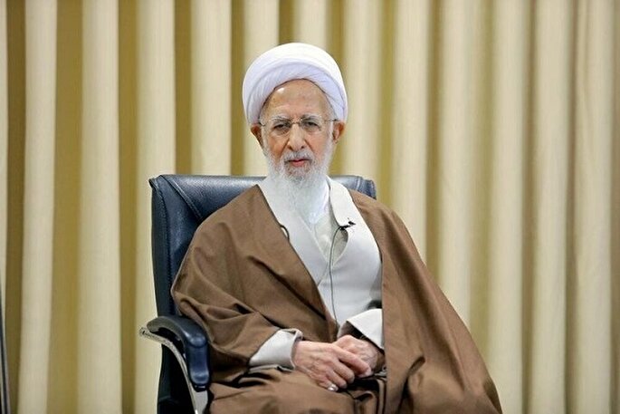 استفتا از آیت‌الله جوادی‌آملی درباره روش نوین افزایش قدرت باروری