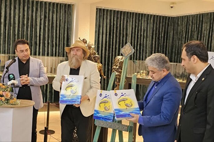 اولین کتاب درباره آثار موزه‌ای بنیاد مستضعفان منتشر شد