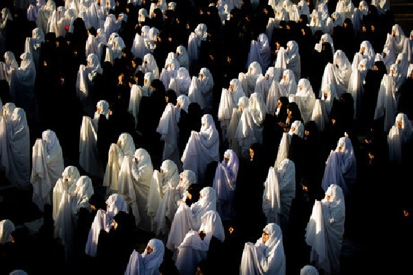 اقامه نماز طلب باران در بجنورد