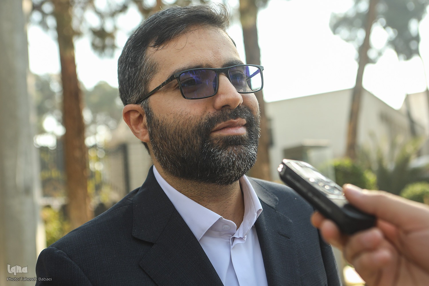 مسائل انرژی را با نگاه ملی حل کنیم