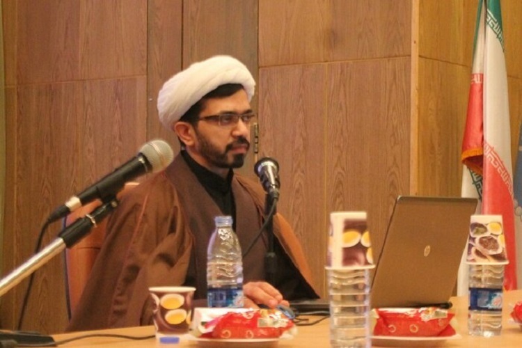 زن، اجتهاد و مرجعیت؛ تفکیک نقش‌ها در فقه معاصر