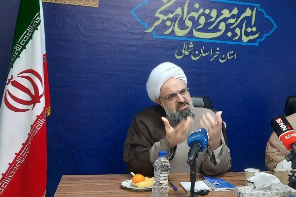 حجت‌الاسلام محمد حسین طاهری آکردی،  رئیس ستاد امر به معروف و نهی از منکر
