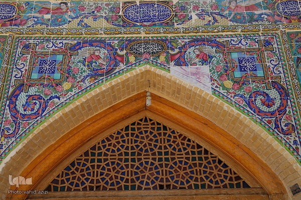 افراشته فیروزه‌ای؛ مسجد مشیر شیراز‎‎