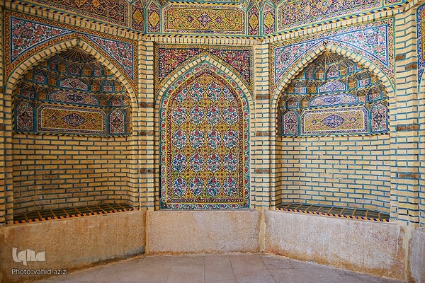 افراشته فیروزه‌ای؛ مسجد مشیر شیراز‎‎