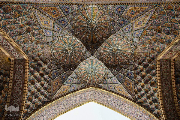 افراشته فیروزه‌ای؛ مسجد مشیر شیراز‎‎