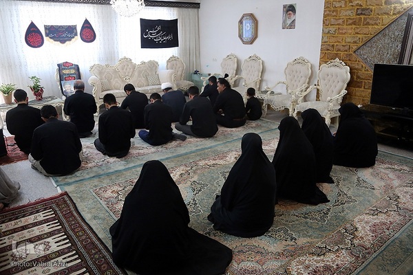 روضه‌های خانگی دهه سوم محرم در بجنورد