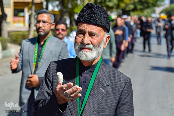 آیین پیاده‌روی جاماندگان اربعین حسینی در بجنورد