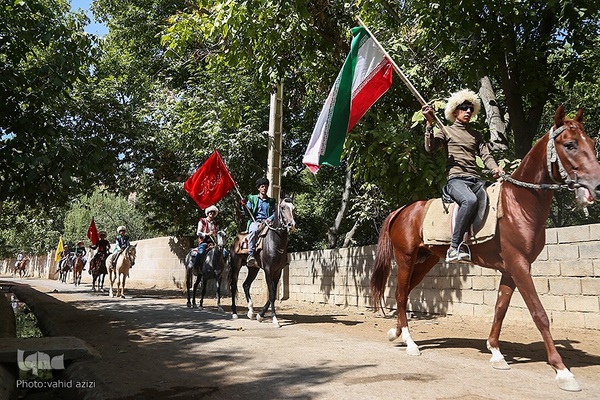 سوارکاران خراسان شمالی در راه مشهد