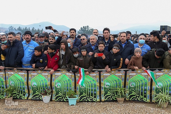 استقبال و خاکسپاری از شهدا گمنام در خراسان شمالی