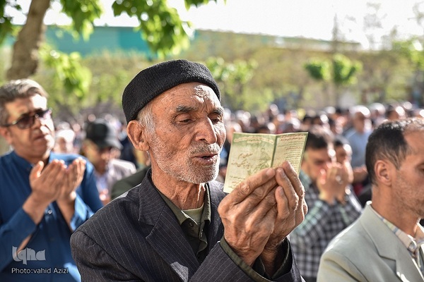 نماز عید سعید فطر در بجنورد