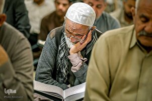 Récitation quotidienne du Coran au sanctuaire de l’imam Ali (as) à Najaf