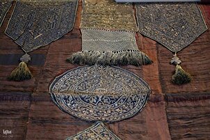 Réparation d’un ancien drap de la Kaaba à Bursa en Turquie