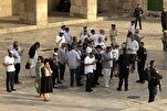 Les colons sionistes attaquent la mosquée Al Aqsa