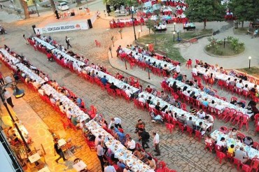 Turchia:i cristiani ospiti all’iftar dai musulmani