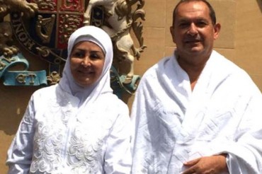 L'ambasciatore britannico si converte all'Islam e partecipa al Hajj